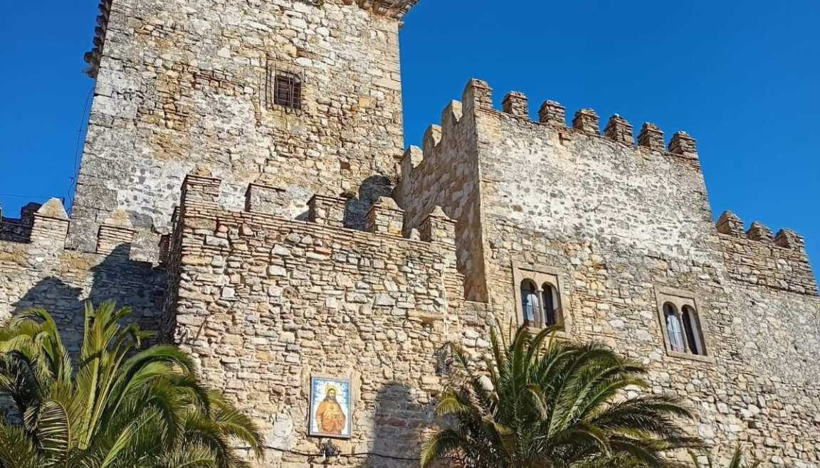 Castillo ducal de espejo