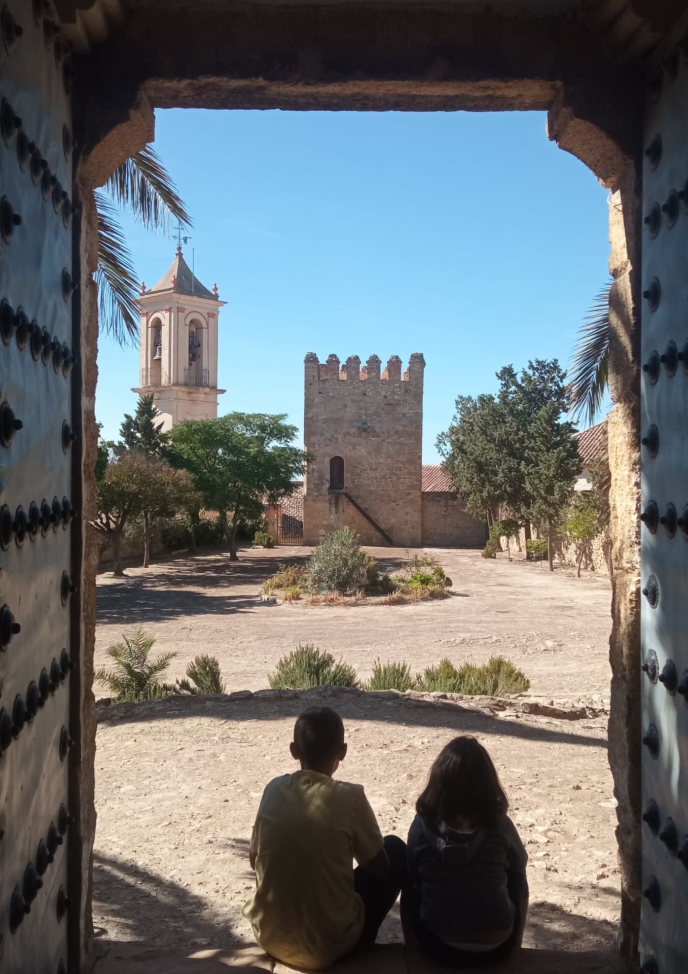 castillo_ducal_espejo_puerta_comprimida